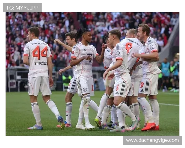 赫内斯强硬阻止拜仁全队提前夺冠后度假庆祝坚持专注赛季目标